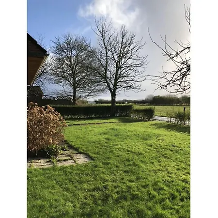 Hinrichsen Farm * Midlum (Schleswig-Holstein)